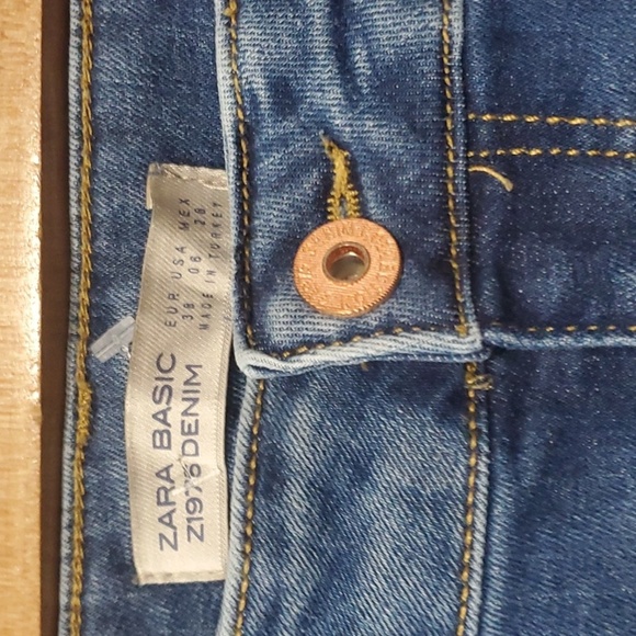 Zara Jeans Womens Size 6 Blue With White Glitter Red Side Stripes Raw Cut Frayed - Picture 8 of 12